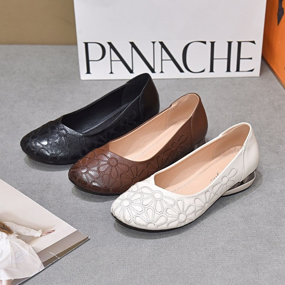 Fashionable British-style Shoes For Middle-aged And Elderly Mothers foto 3