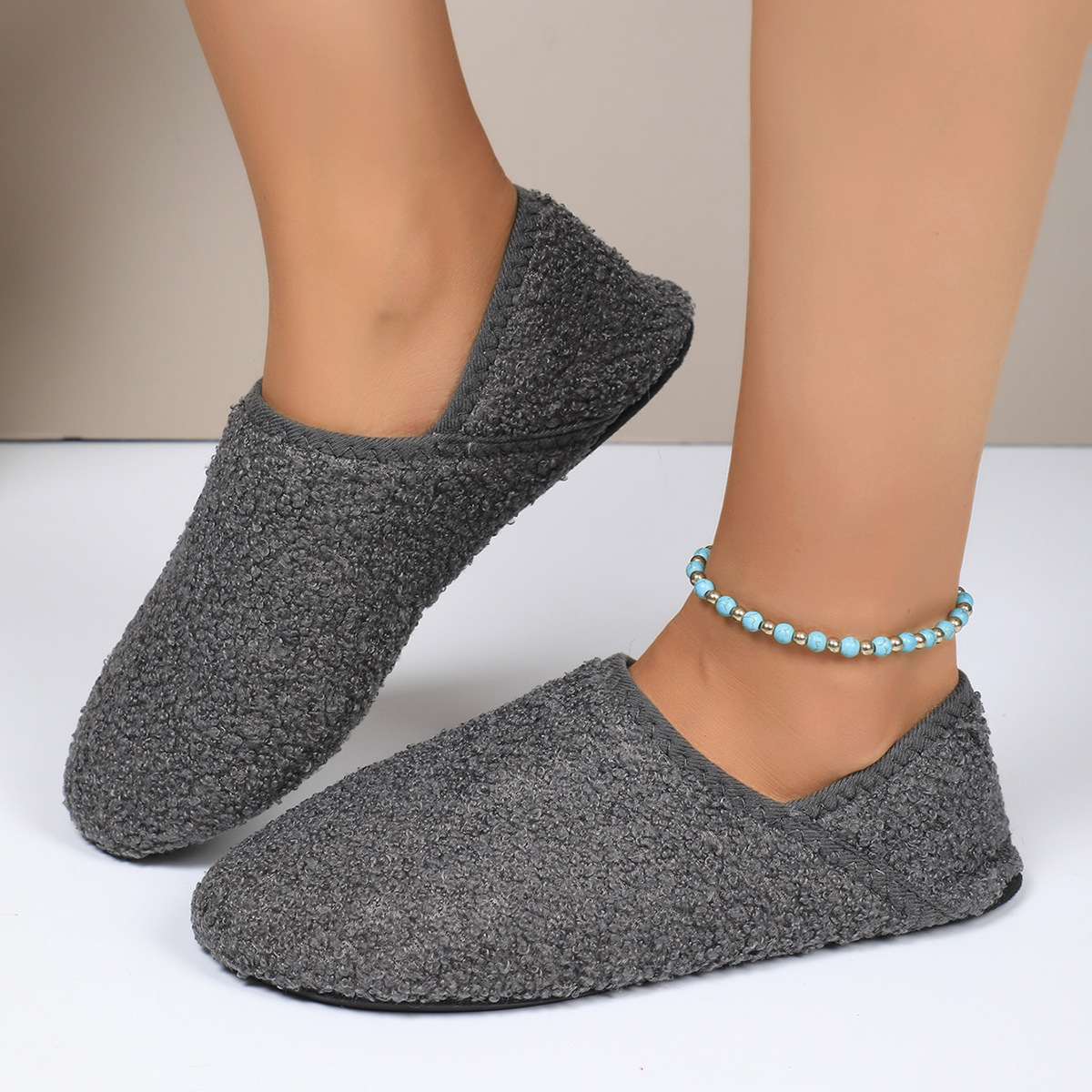 One-step Warm Shoes Closed-toe Slippers With Extra Fleece For Added Warmth And Thickness