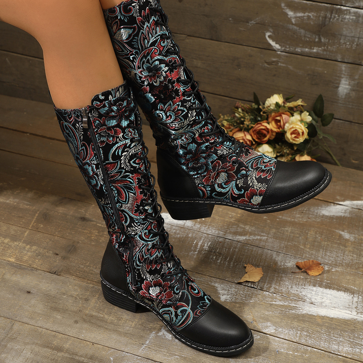 Womens Embroidered Ethnic-Style Chunky-Heel Boots foto 2