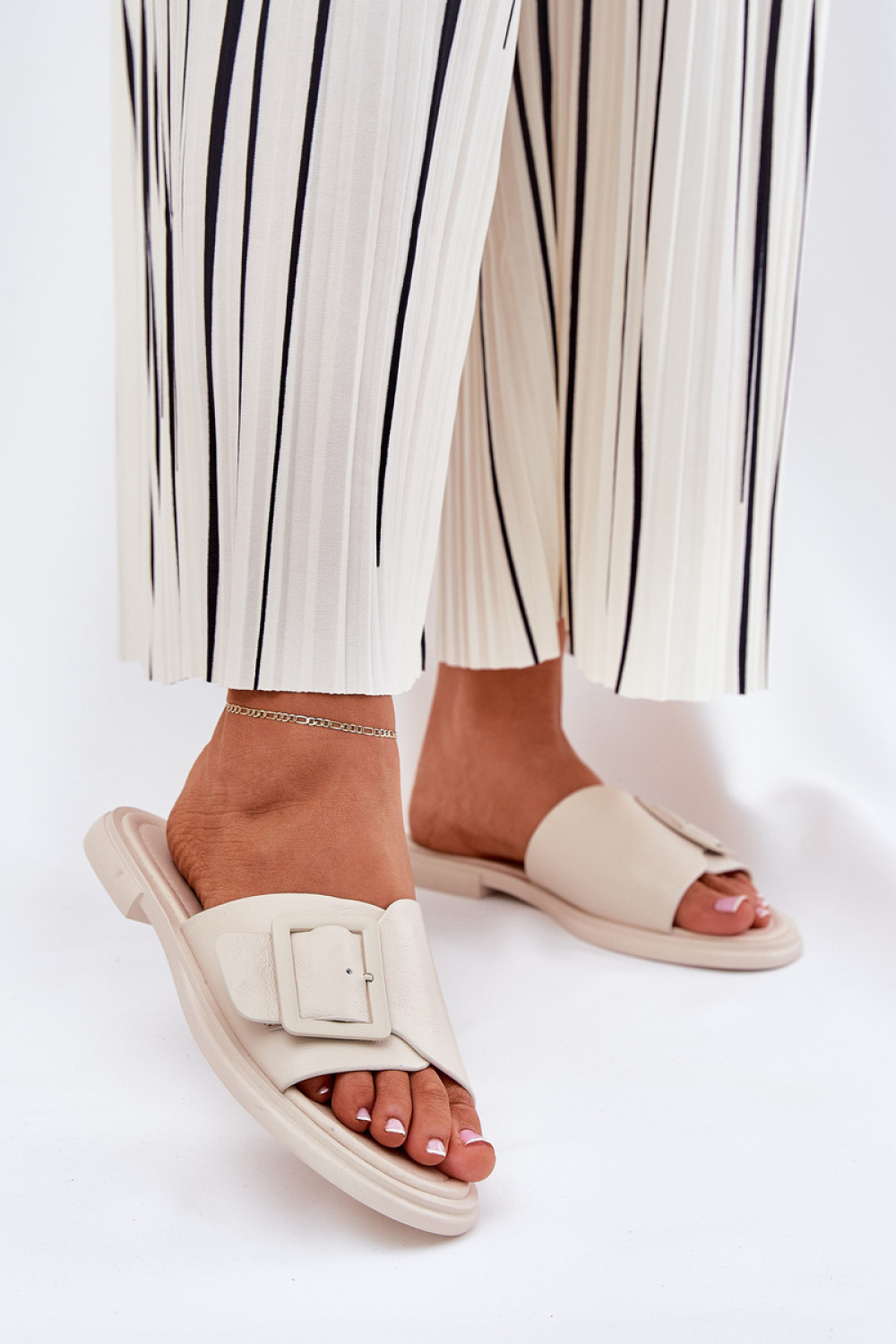 Slippers Step in style