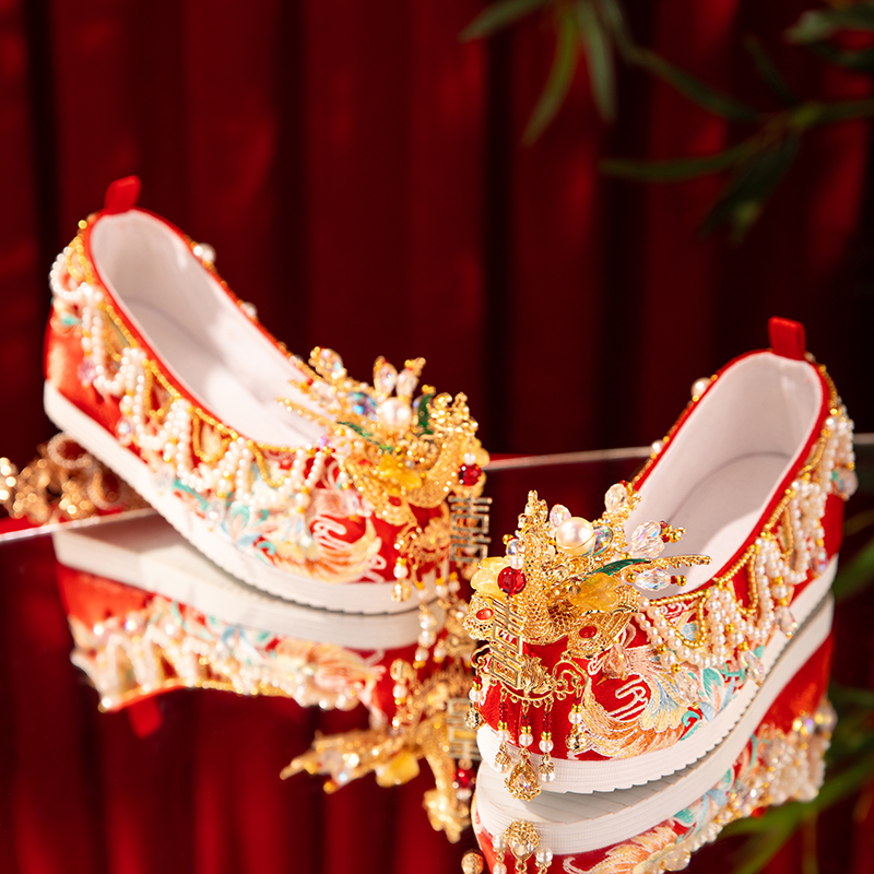 Original Handmade Dragon And Phoenix Xiuhe Hanfu Shoes, Chinese Wedding Shoes For Brides, Embroidered Phoenix Crown And Robe Style Platform Shoes For Women foto 4