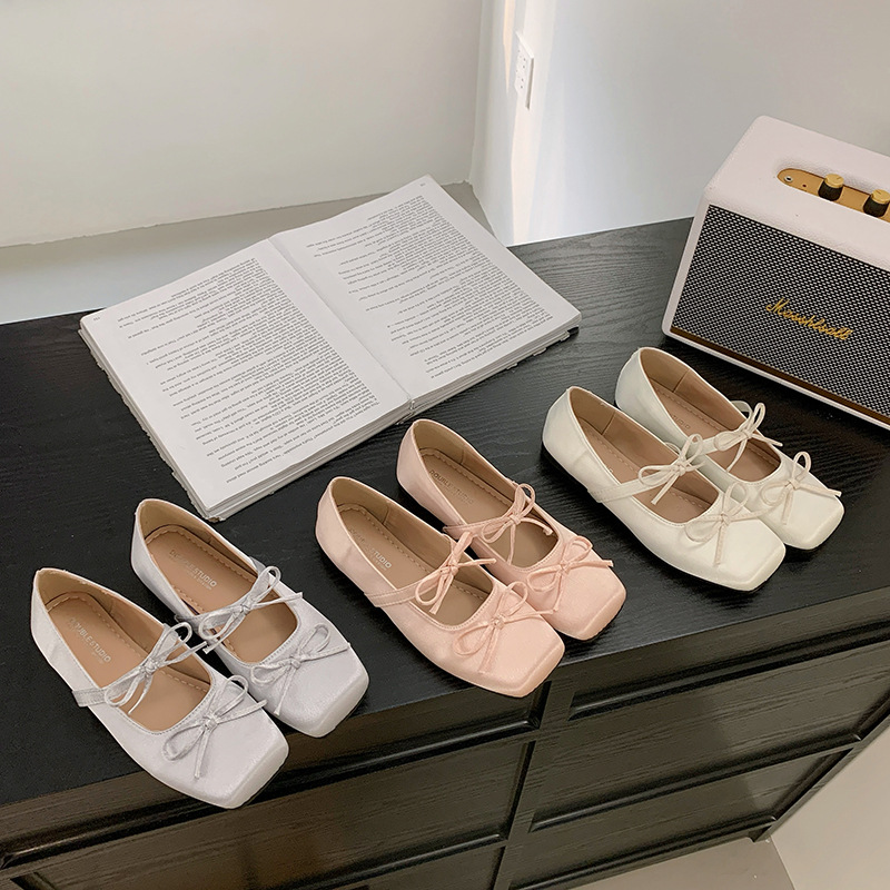 Fashionable All-match Square Head Pumps Women foto 4
