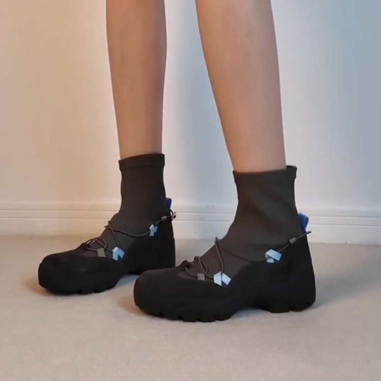 Retro Platform Cross Strap Stretch Boots Female foto 4