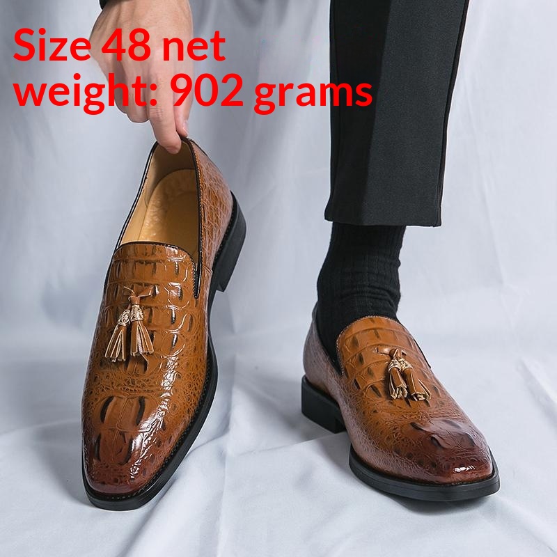 Mens Korean-style Crocodile-pattern Embossed Tassel Leather Shoes foto 2