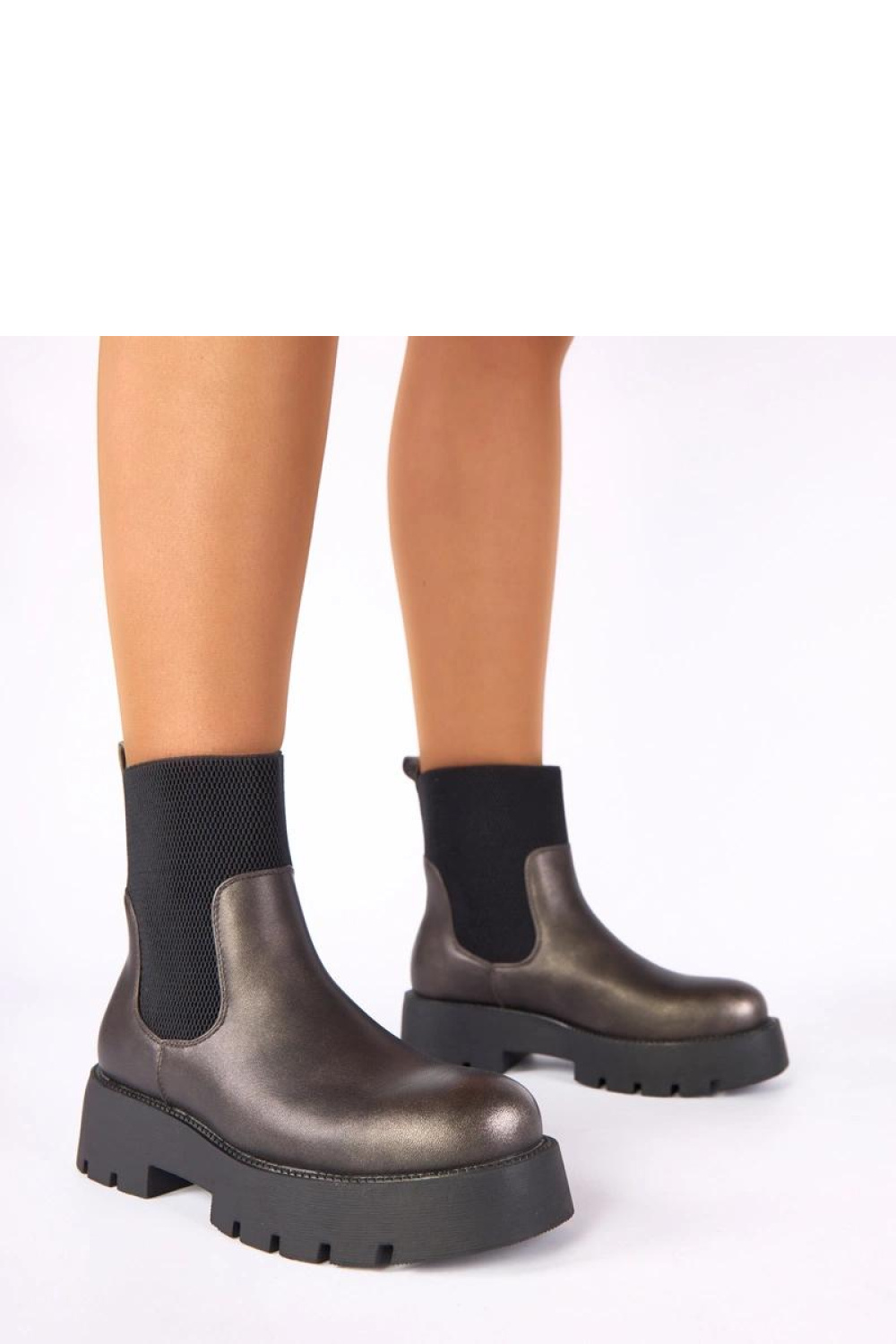 Platform boots Solea
