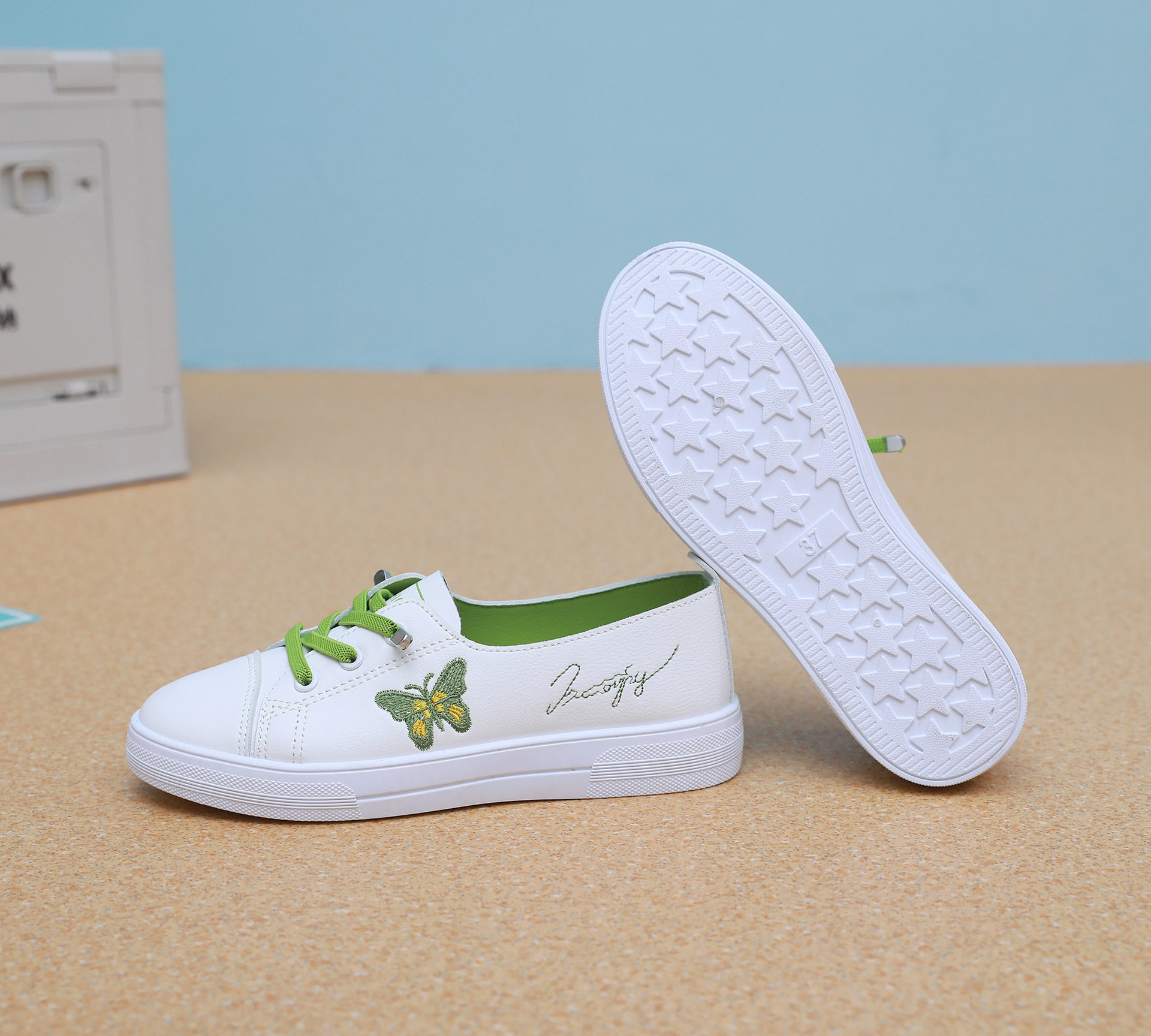 Women's Low-top Trendy Versatile White Shoes foto 4