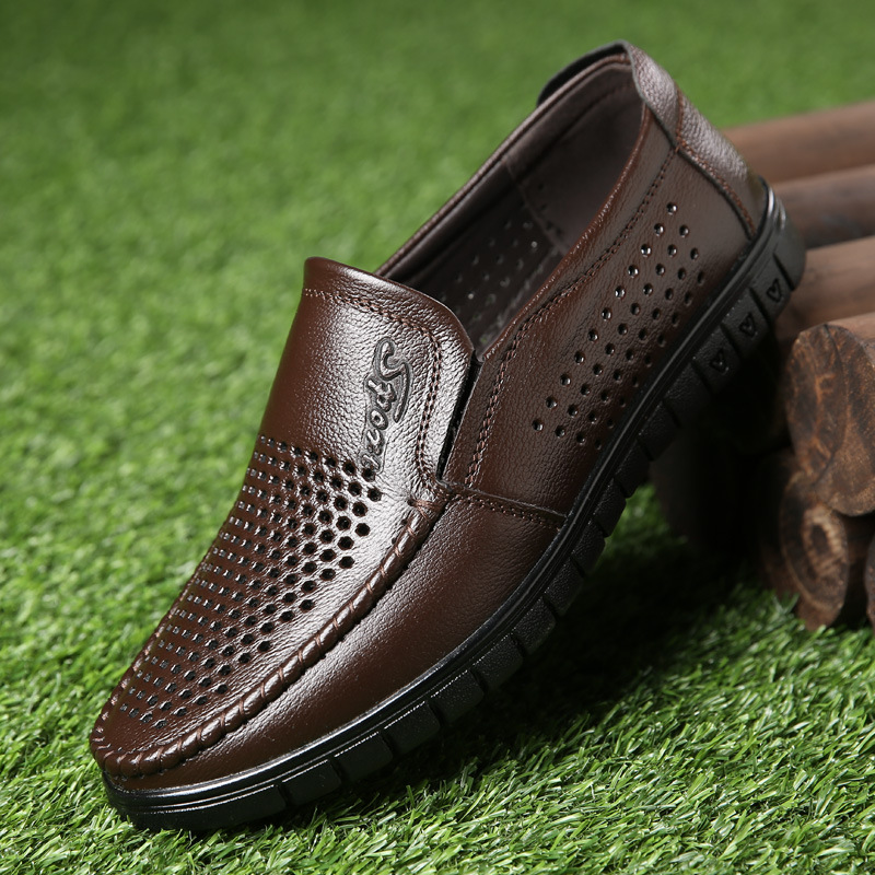Breathable Hollow Hole Sandals Cowhide Middle-aged And Elderly Genuine Leather Soft Bottom Leather Shoes foto 4