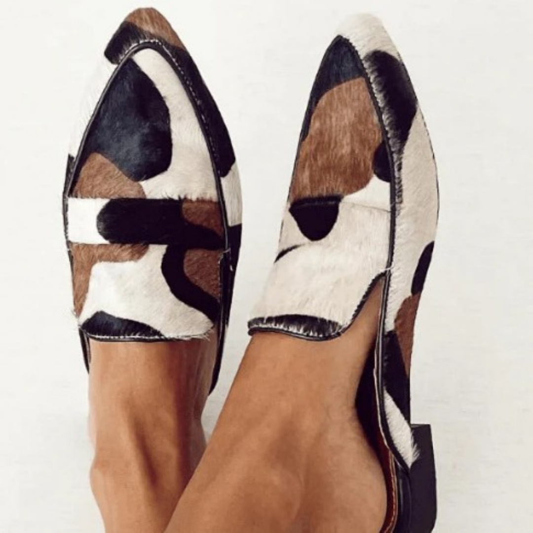 Women's Retro Pointed-toe Low Heel Imitation Horse Hair Shoes foto 2