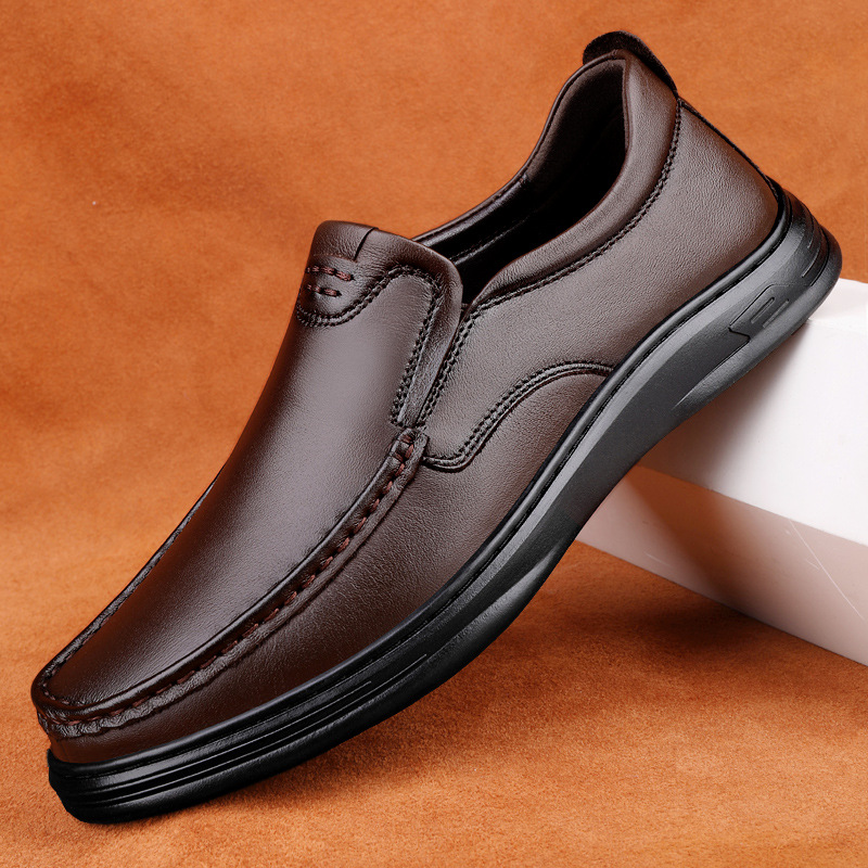 Outdoor Men's Breathable One Pedal Leather Shoes