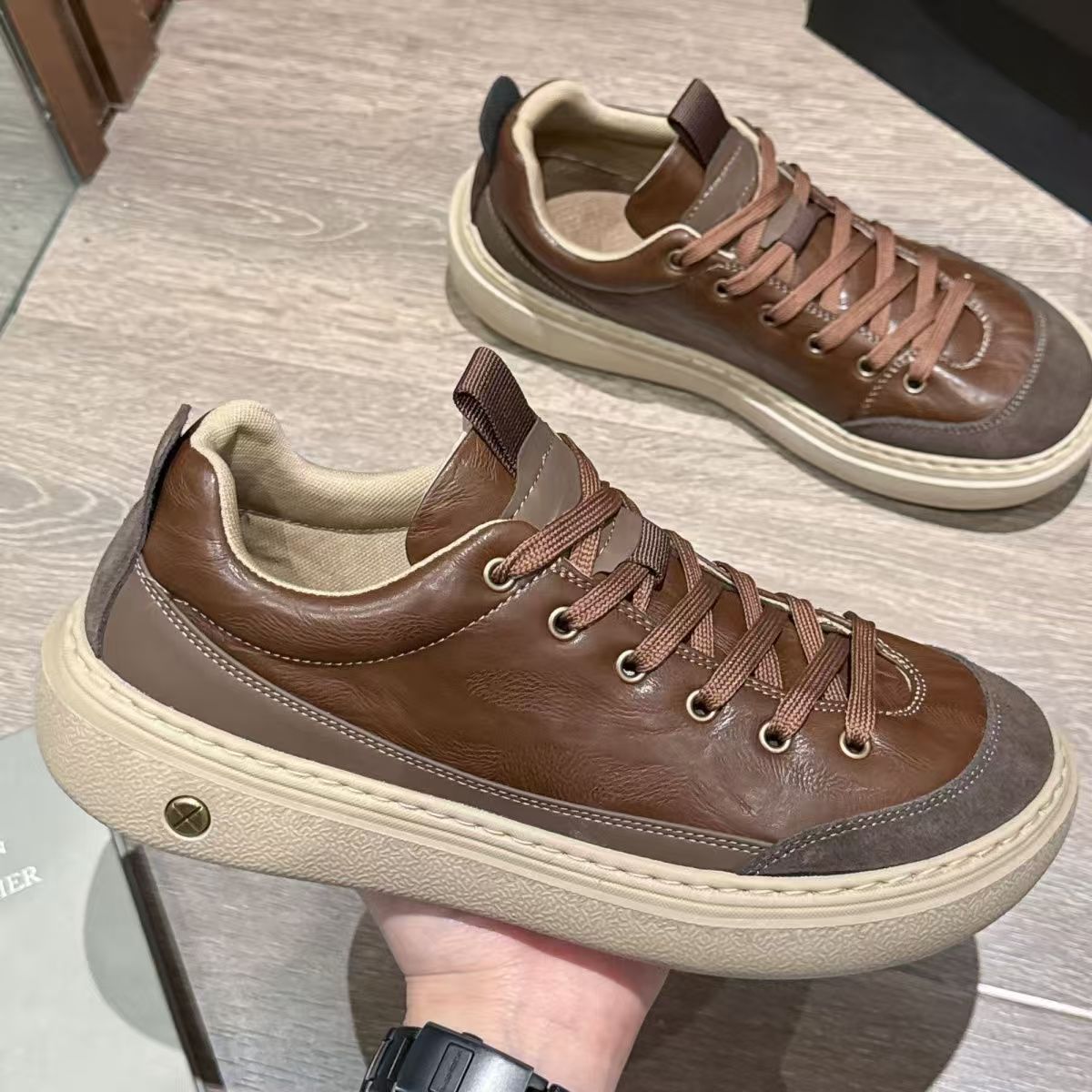 Men's Casual Fashionable Versatile Retro Sneakers