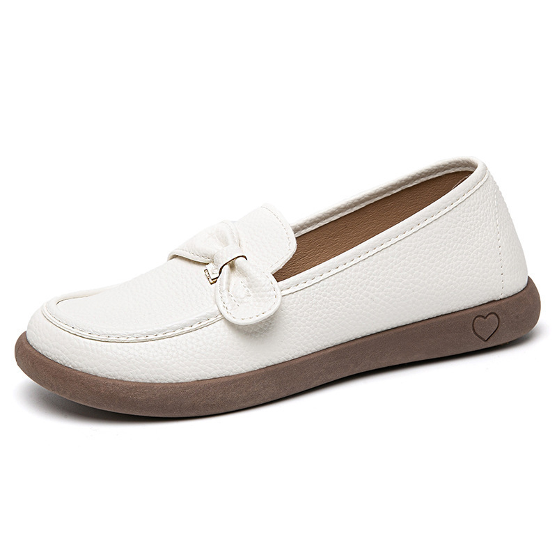 Flat Comfortable NonSlip Leather Shoes For Middle Aged And Elderly Individuals
