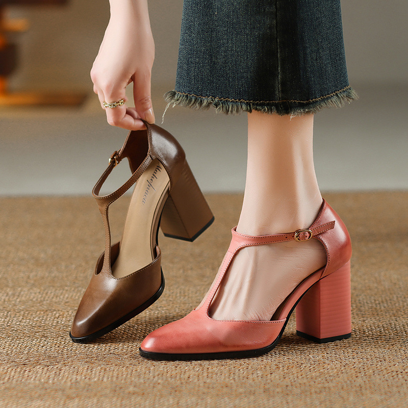 Baotou Hollow Women's Shoes Retro Pointed Mary Jane Shoes foto 3