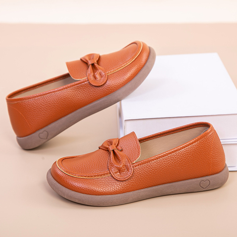 Flat Comfortable NonSlip Leather Shoes For Middle Aged And Elderly Individuals foto 3