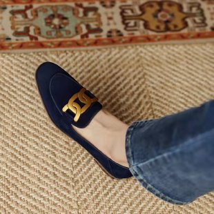Flat Bottom Metal Fastener Shallow Mouth Pumps Women foto 2