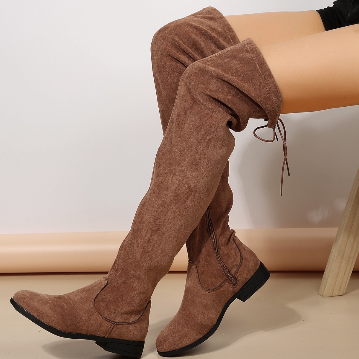 Plus Size Boots Women Over The Knee High Top Martin Boots foto 4