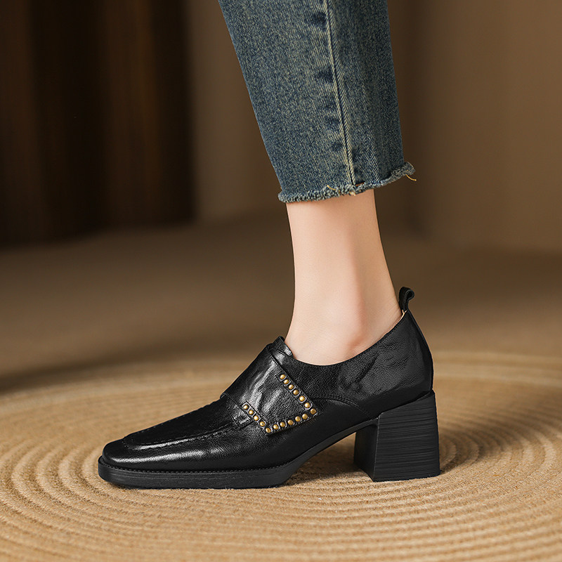 New Springautumn Square-toe Chunky-heel Deep-vamp Pumps In British Style foto 4