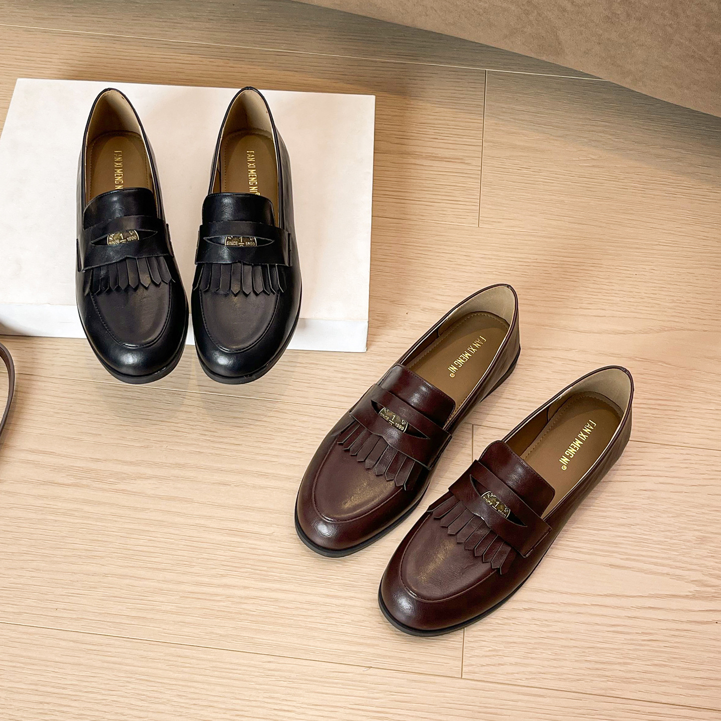 British Style Retro Round Toe Women's Loafers foto 5