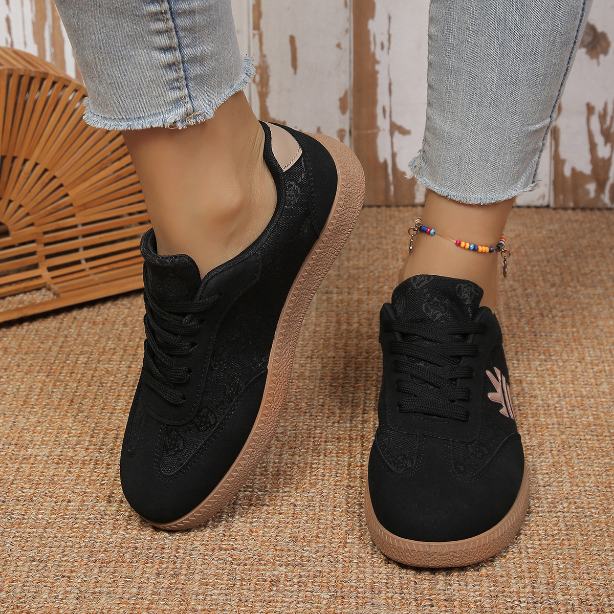 Retro Style Comfortable Chunky Soled Sneakers foto 2