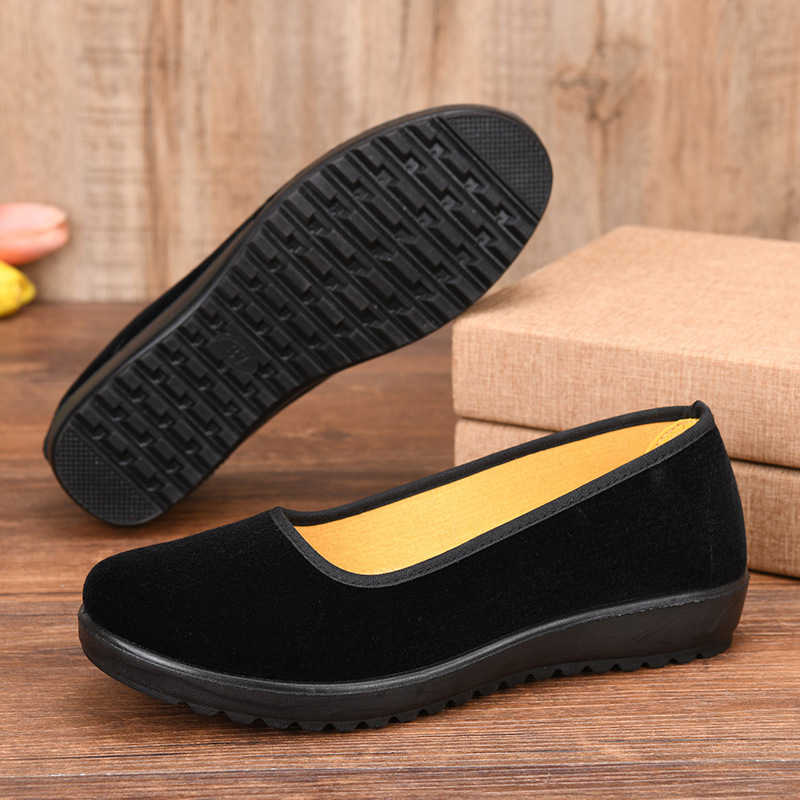 Breathable And Comfortable Women's Old Beijing Cloth Shoes foto 5