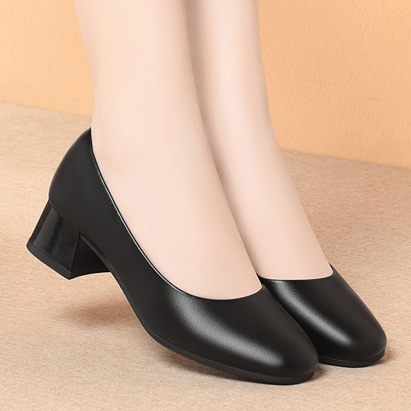 Breathable Women's Type Stylish Simple And Versatile Mom Shoes foto 5
