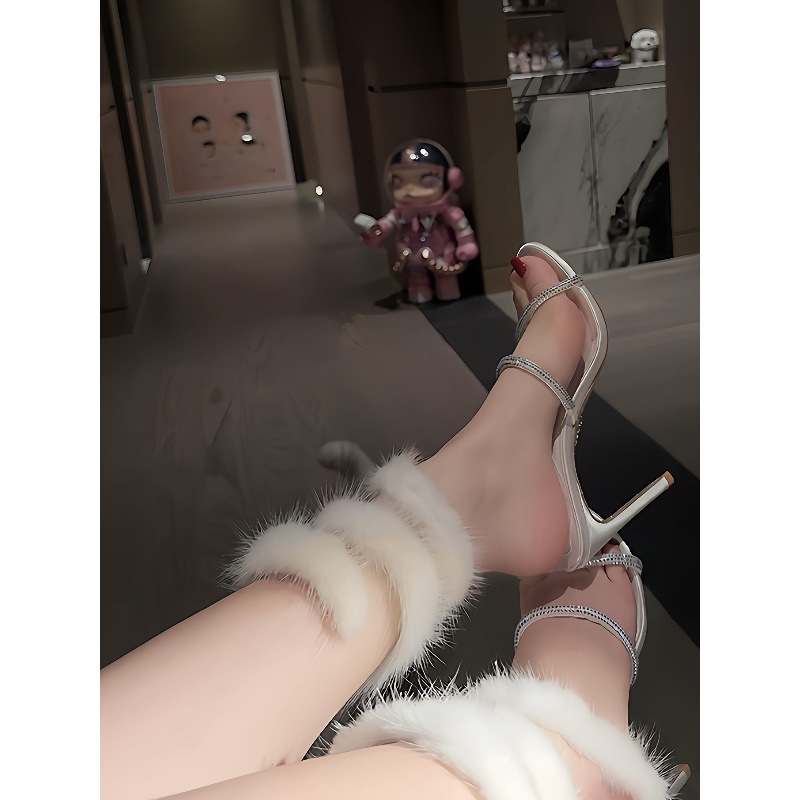 Womens Open-Toe Rhinestone Mink Fur Snake-Wrap Ankle-Strap Sandals foto 2