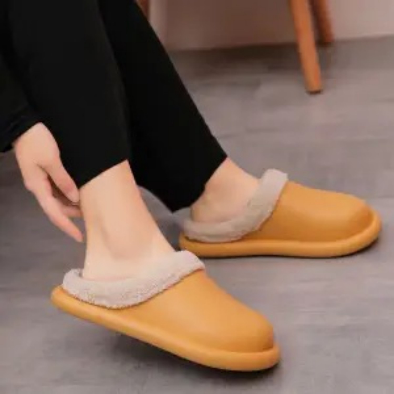 Thick Soled Anti Slip Warm Slippers foto 2