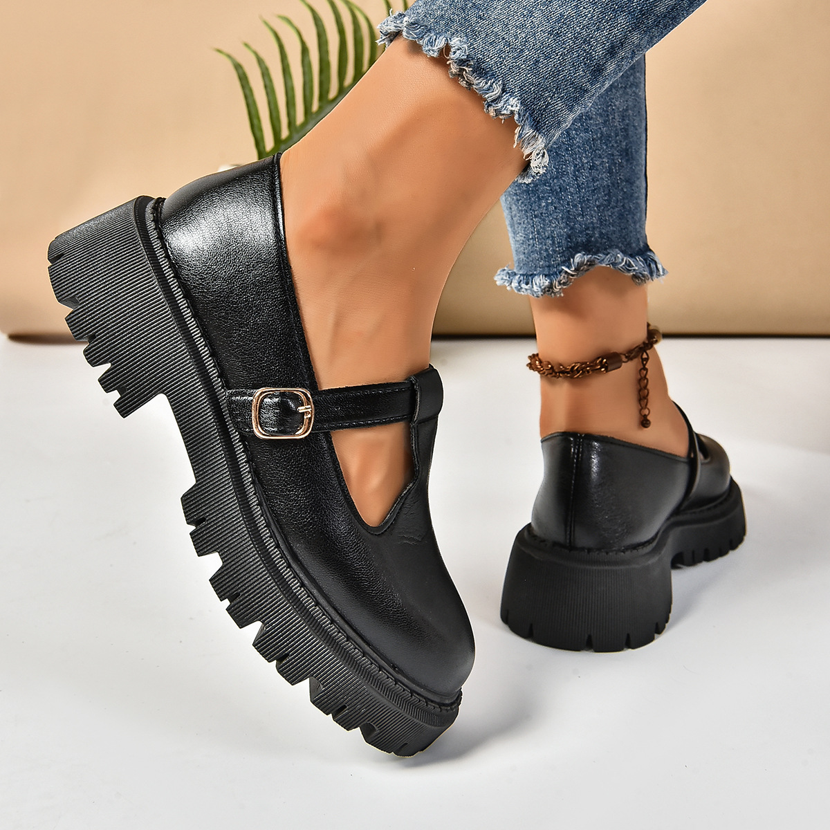 Thick Bottom Retro Shoes Female Plus Size foto 3
