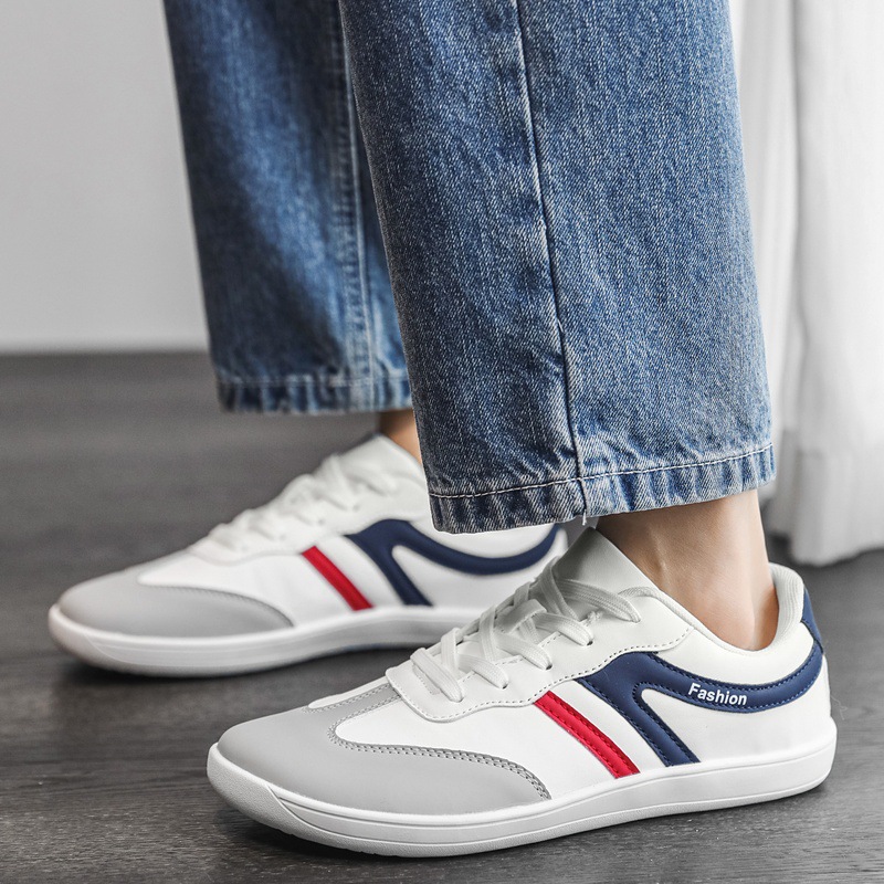 Mens Large And Extra-Large Vintage Sneakers