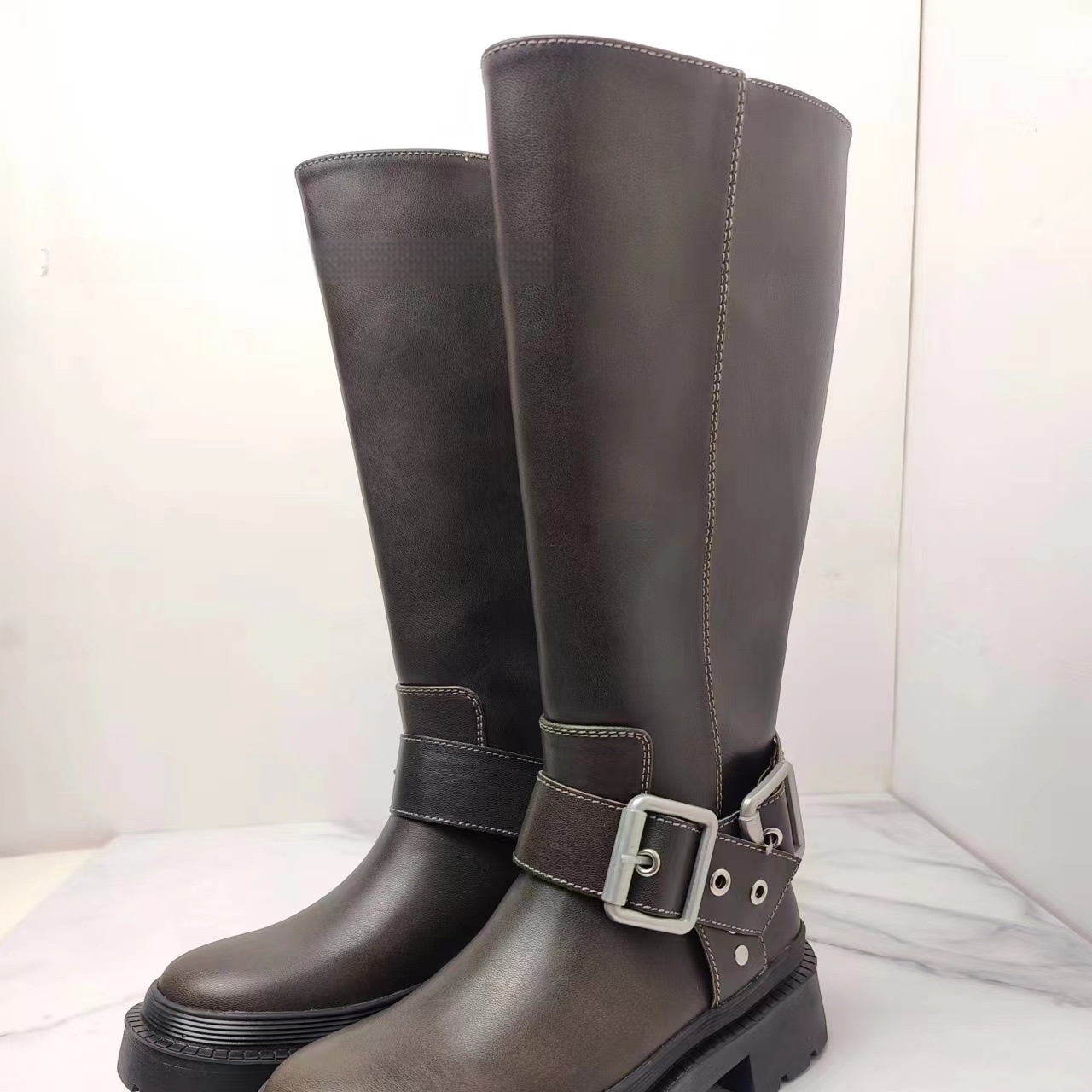 Women's Brown Retro Height Increasing Buckle Decoration High Knight Platform Boots foto 4