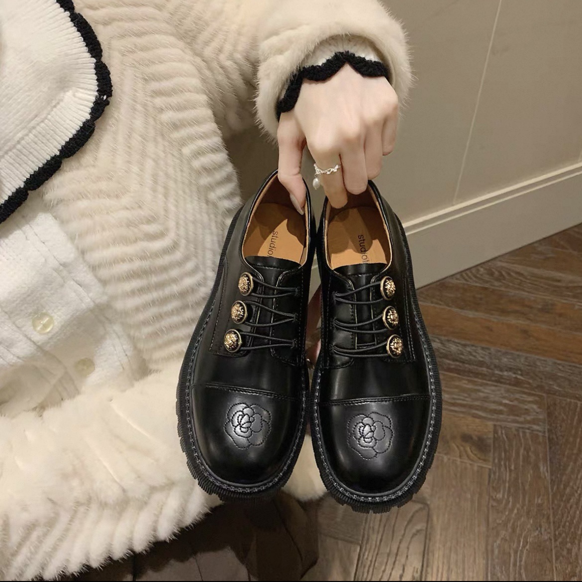 Niche Academic Style Black Block Heel Pumps foto 5