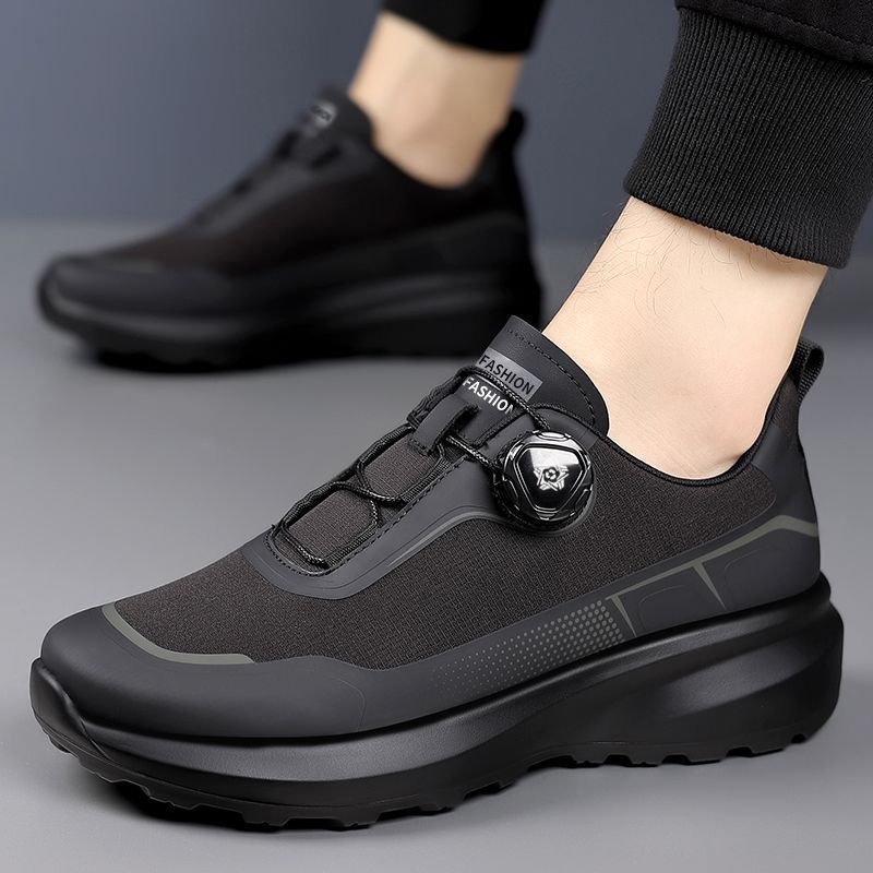 Thick Bottom Rotating Button Sneaker foto 3