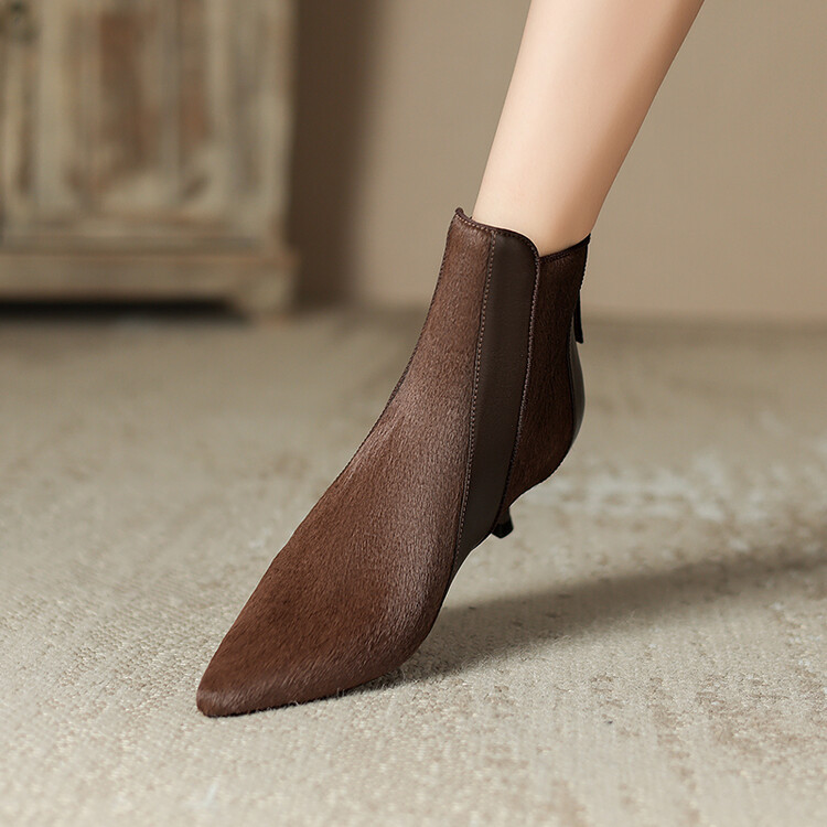 Full-leather Stiletto-heeled Pointed-toe Ankle Boots With A Back Zipper foto 2