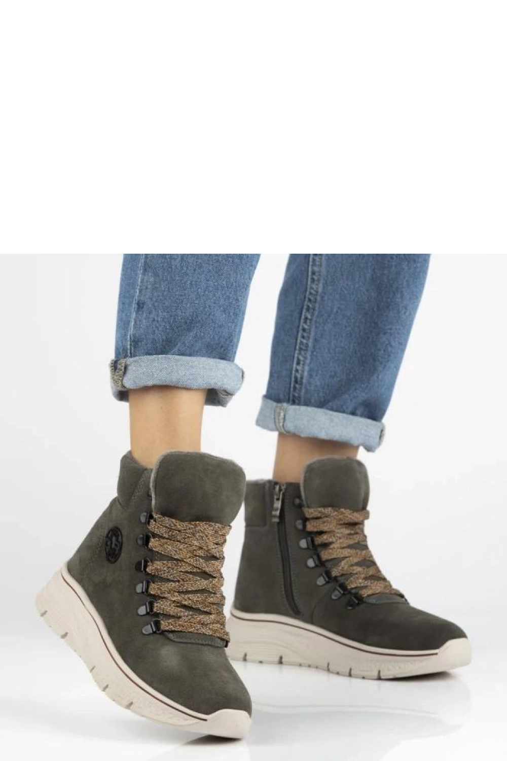 Platform boots Solea