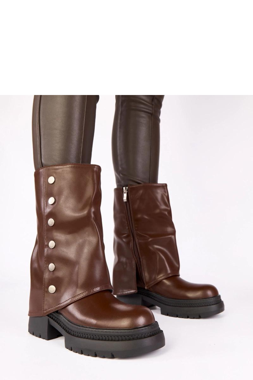 Platform boots Solea