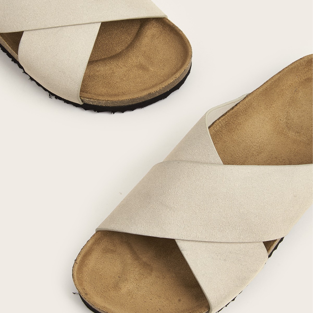 European And American Plus Size Khaki Round Toe Cross Roman Style Slip-on Flat Sandals foto 4