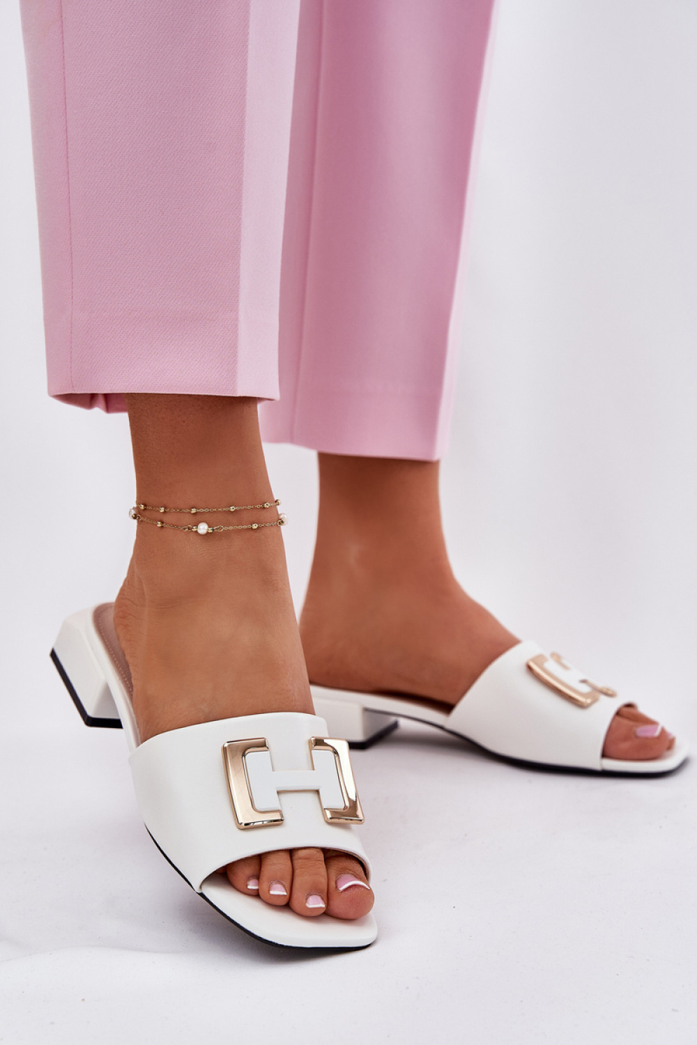 Slippers Step in style