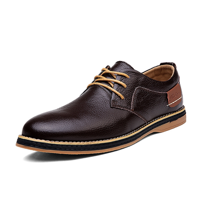 Low Cut Lace Up Casual Leather Shoes With Hand Stitched Detailing foto 2