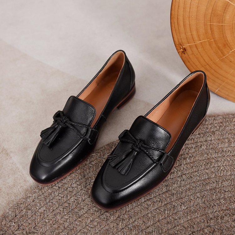 Vintage Leather Women's Round Head Tassel Low-cut Shoes foto 5