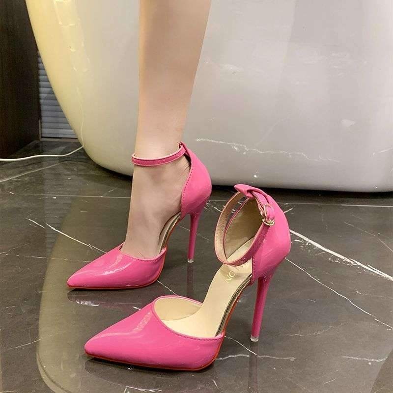 One-strap Covered-toe Sandals Large Size foto 3