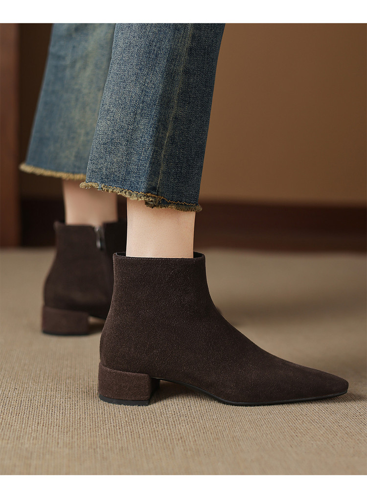 Low-heeled Cowhide Suede Women's Ankle Boots foto 4