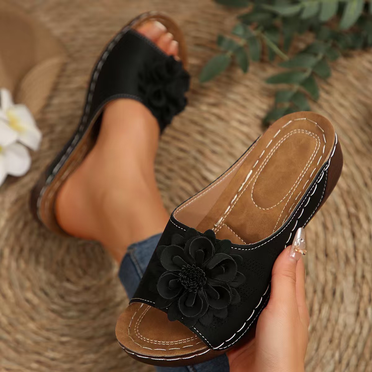 Fashion Personality Women's Thick Bottom Peep-toe Slippers foto 5
