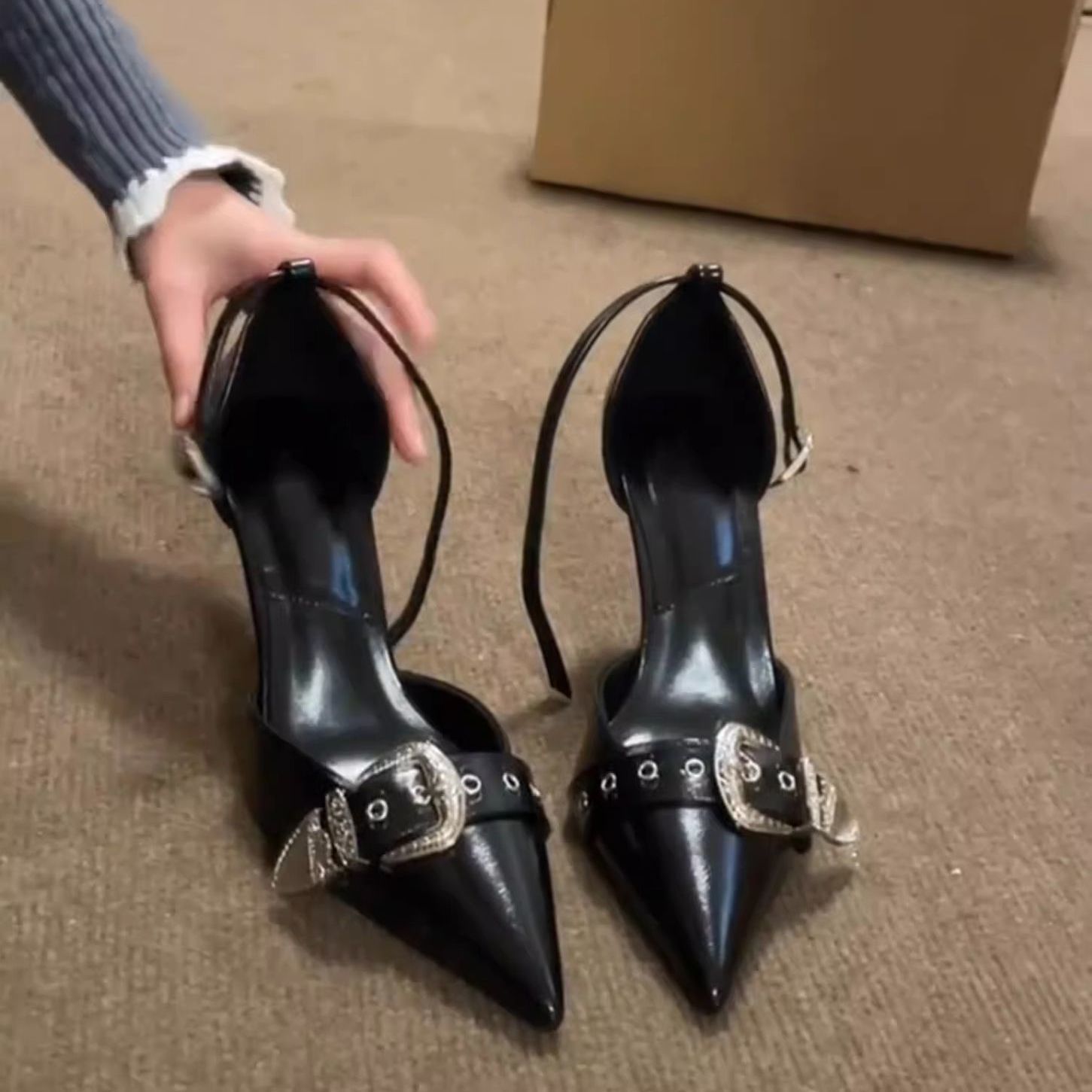Pointed-toe Stiletto-heel Closed-toe Sexy Black Punk-style Hollow-out Womens Shoes foto 4