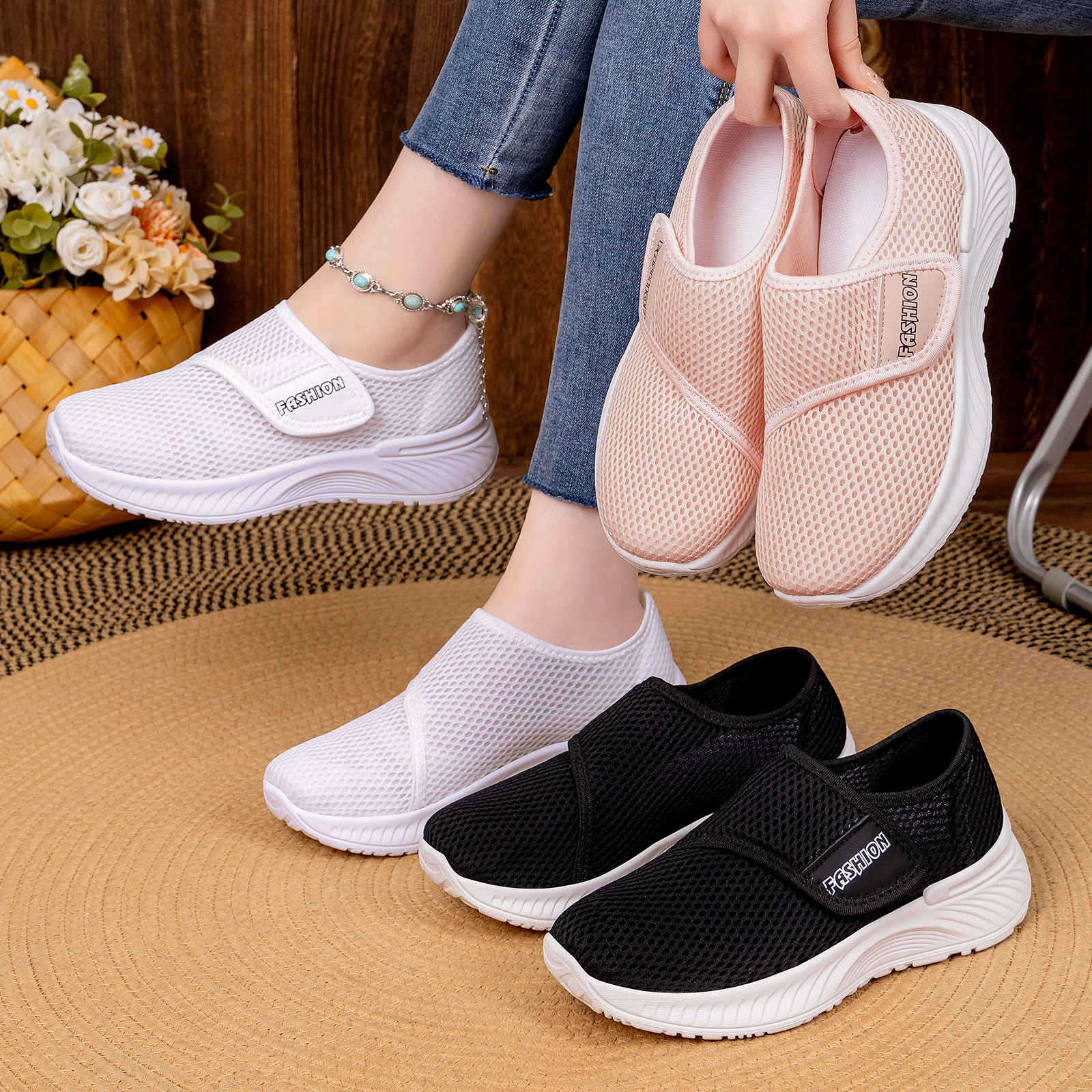 Casual Versatile Velcro Fastened Soft Soled Walking Shoes That Wont Tire Your Feet foto 5