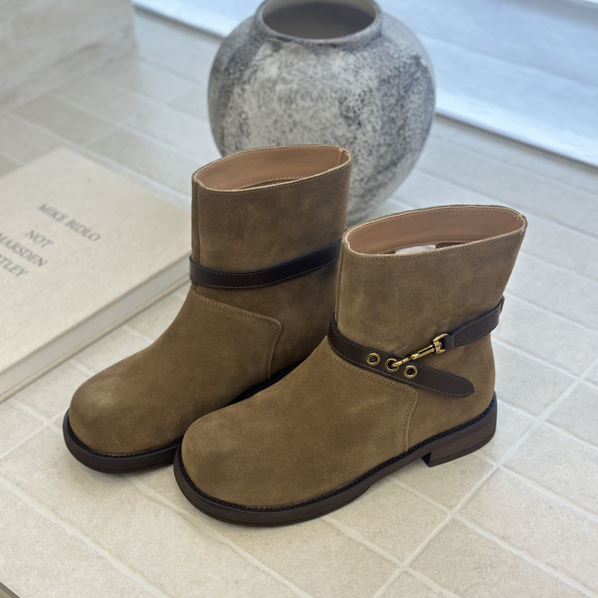 Womens Retro Chunky-Heel Biker Ankle Boots foto 2