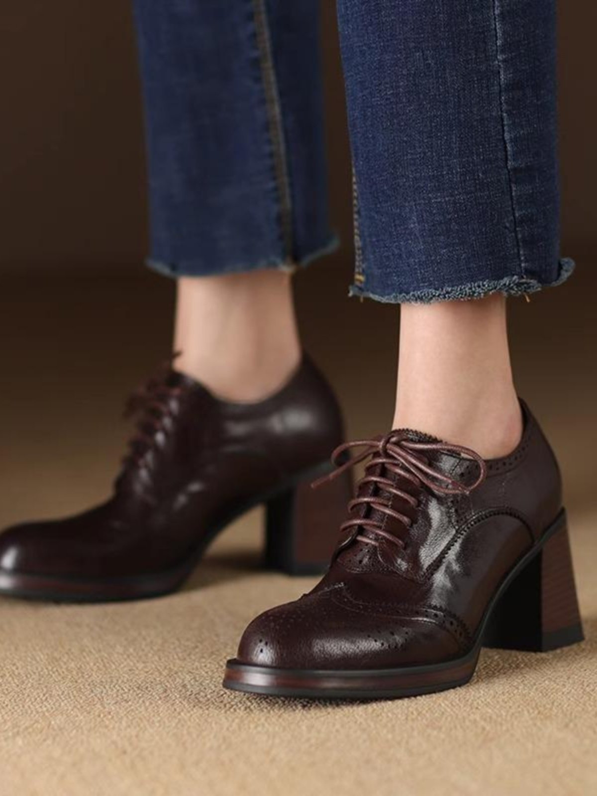 New Autumn British-Style Round-Toe Chunky-Heel Pumps For Women foto 2