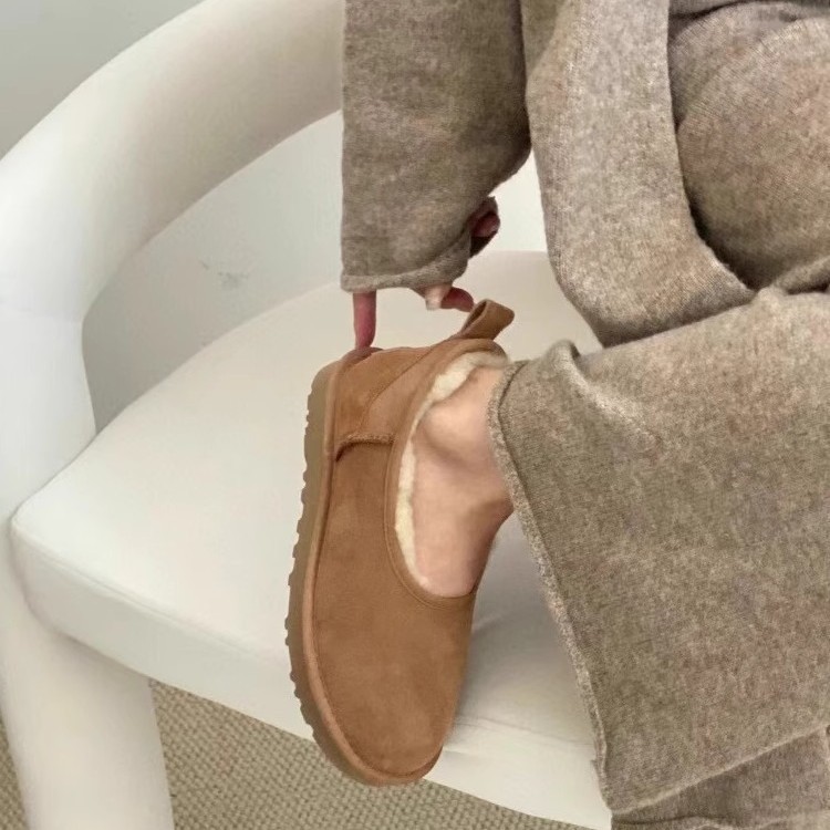 Womens Low-cut Leather-and-fur Snow Boots foto 4
