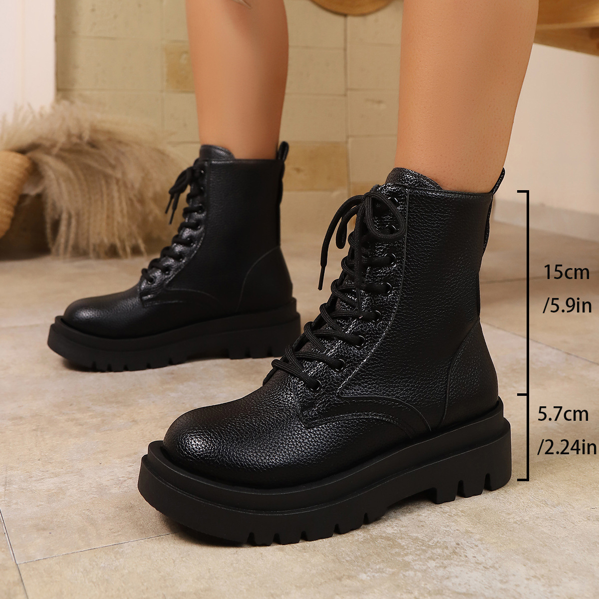 Women's Lace Up Round Toe Platform Leather Martin Boots foto 3