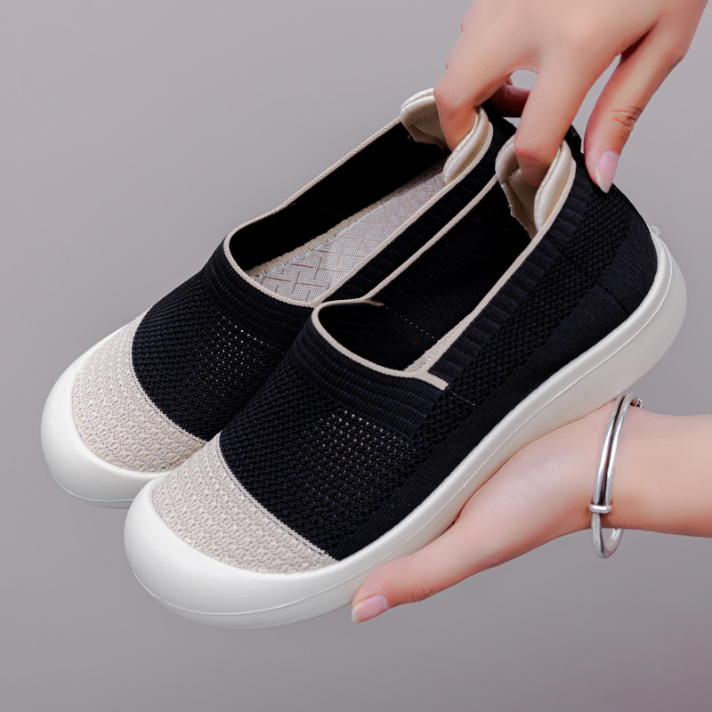Female Soft Bottom Comfortable Slip-on Casual Shoes foto 4