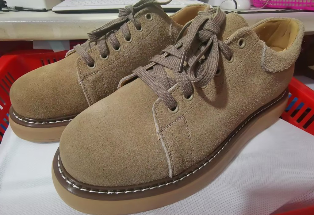 Suede Retro Workwear Shoes For Men foto 5