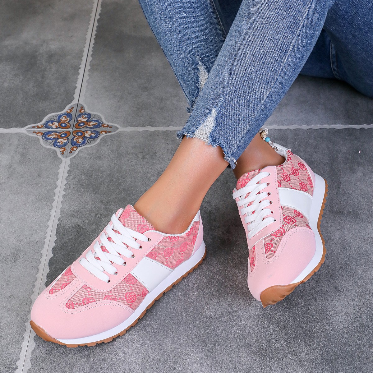 Oversized Women's Casual Flower Lace-up Shoes foto 5